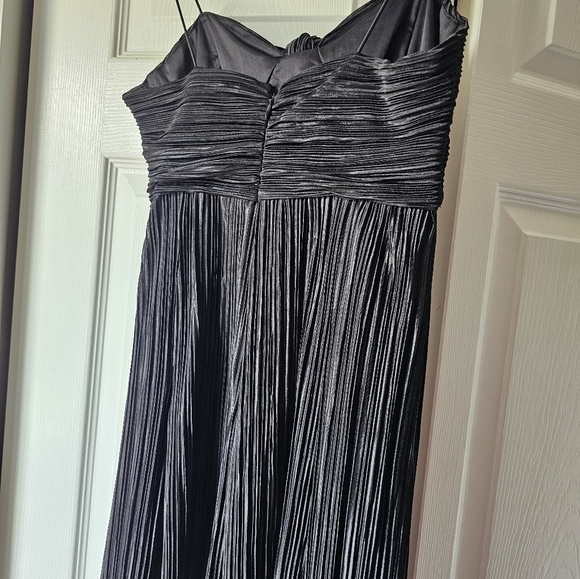 BARDOT dress - Picture 2 of 4